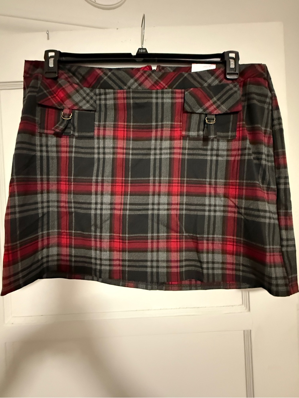 Vintage Torrid Red and Gray Plaid Mini Skirt with Buckle Tabs Sz 18